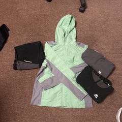 Montirex  clothes