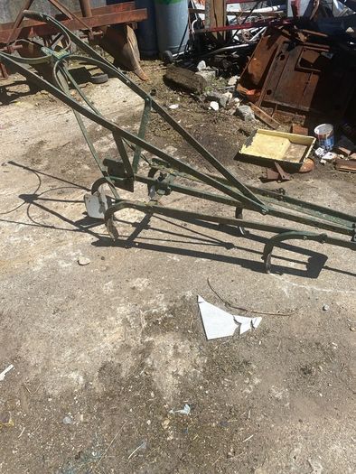 Horse drawn drill grubber