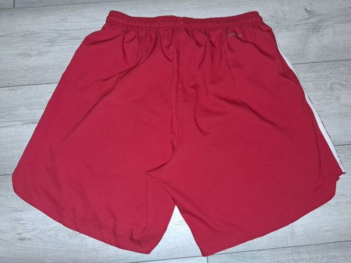 Brand New Adidas Aero Ready 3 Stripes Shorts - Size - Large - RRP - 45.99 - Open To Offers!!