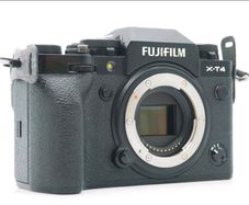 Fujifilm Fuji X-T4 Digital Camera 26mp Black Body 15587 shots [Near Mint]