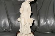 AURO BELCARI French Country girl White Resin-Figurine ITALY