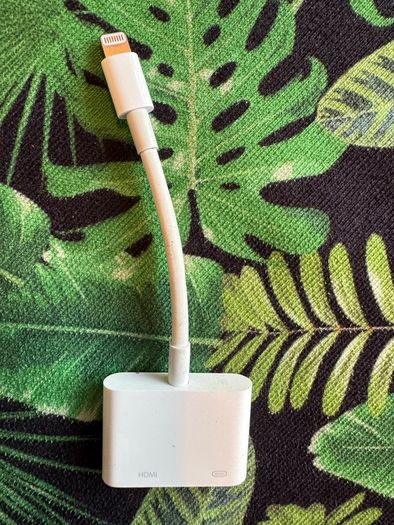 Stunning iphone 11 64GB plus an extensive set of accessories