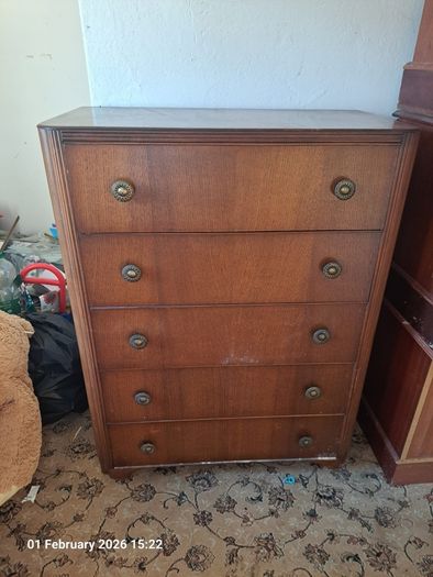 Chest if drawers
