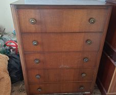 Chest of Drawers & bedside lockers