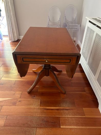 Mahogony Table