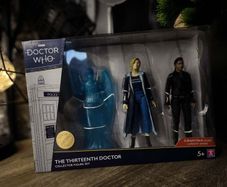 The Thirteenth Doctor ! Collector Figure Set ! Doctor Who ! 5" Action Figures !