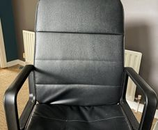 Office Chair - RENBERGET Swivel chair. black