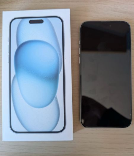 iPhone 15 plus 128gb blue - mint condition
