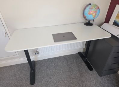 Ikea Desk Bekant