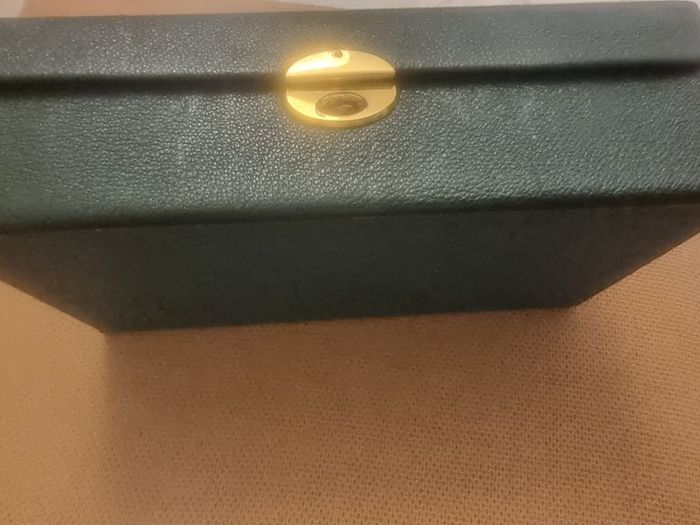 Vintage  cased bridge set