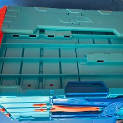 Hot Wheels Track Builder Race Crate with some cars