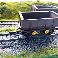 Model  Railway  Irish Ballest Wagons