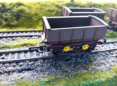 Model  Railway  Irish Ballest Wagons