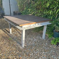 garden table for sale