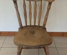 Solid kitchen chair