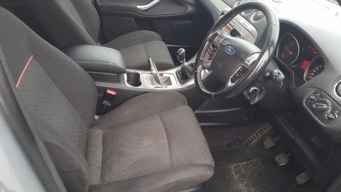 2010 Ford S-Max