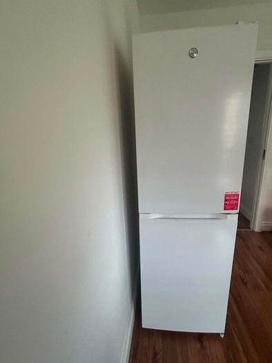 Fridge freezer