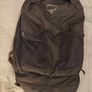 Osprey Farpoint 40 Travel Backpack - Carry-On Rucksack Grey Black Green Image 2