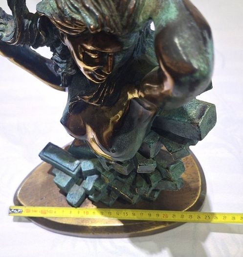 Woman With Naked Bust (35cm, 4.5kg) - Patinated Bronze, Signed