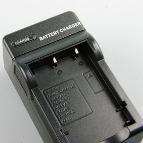 NP-95, NP-60,  NP-120, SLB-0837, S004E, K5001 Travel and Car Charger