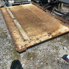 Dhollandia 2ton tail lift