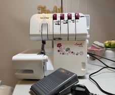 brother overlock machine