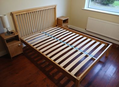 Double bed frame and 2 lockers