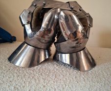 Steel gauntlets