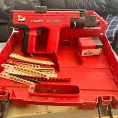 Hilti Gun DX450 + Box and Cartrideges