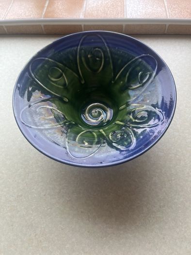 Vintage 2 Large Pottery Bowls as New