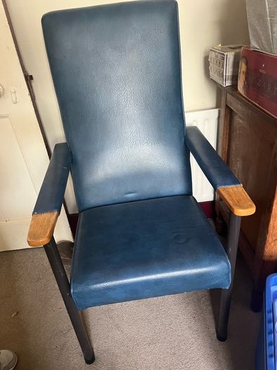 orthopaedic chair