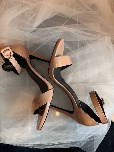 Wide fit High Heels