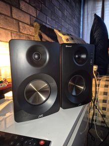 JVC Bookshelf Speakers