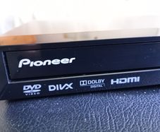Pioneer DV-3022v DVD player