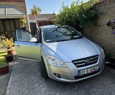 Kia ceed 1.4 petrol low kms