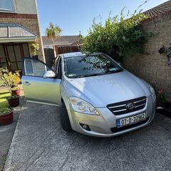Kia ceed 1.4 petrol low kms