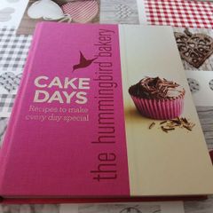 The Hummingbird Bakery Cake Days Recipe Book