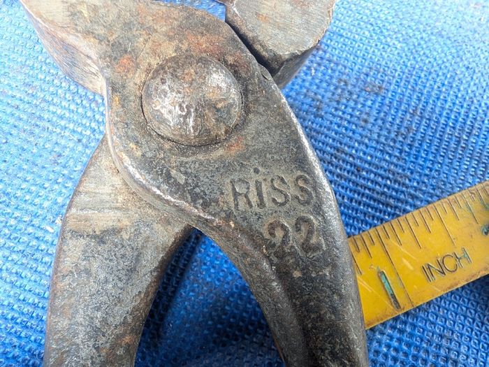 9" / 230mm Pincers
