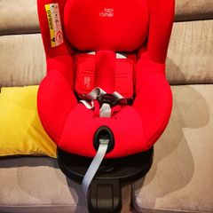 car seat Britax rotate
