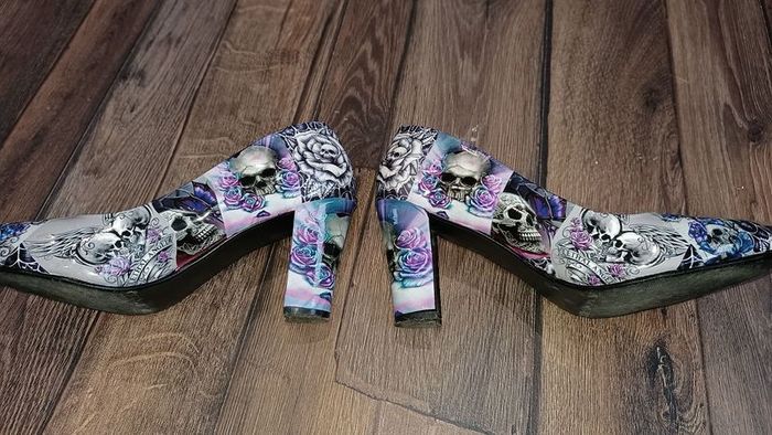 Beautiful shoes with skull design, worn for wedding, size 6
