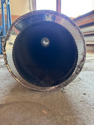 Insulated gas fire chimney flues