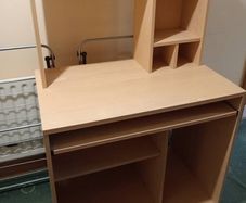 Computer desk