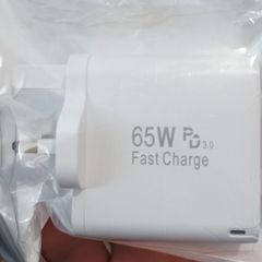 65W PD 3.0 Fast Charger Multi Port USB C  USB A  Brand New in Box!