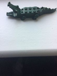 Lego crocodile mini figure
