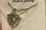 Girls new necklace