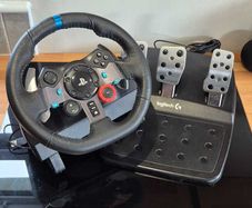 Logitech G29 Racing Wheel