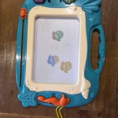 Magnetic toddler writing board