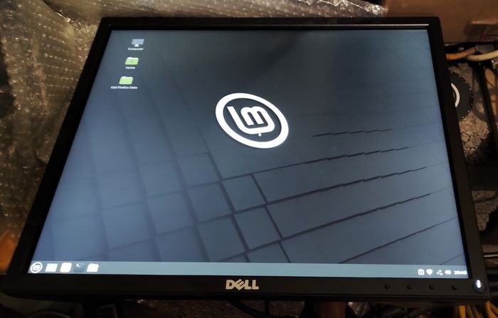 Dell 19-inch Screen P1917s