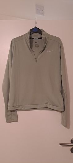 Nike Top