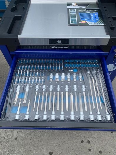 Blue Nurnberg 7/6 Tool box with tools